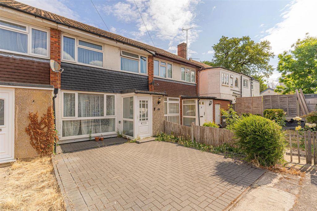 Property photo 1 of 17