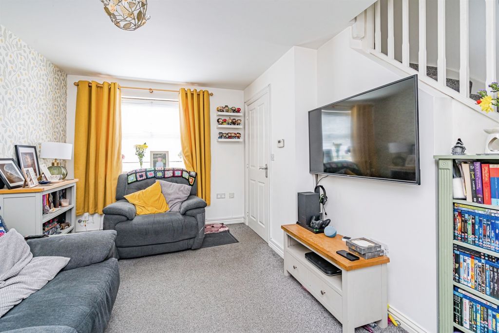 Property photo 2 of 15