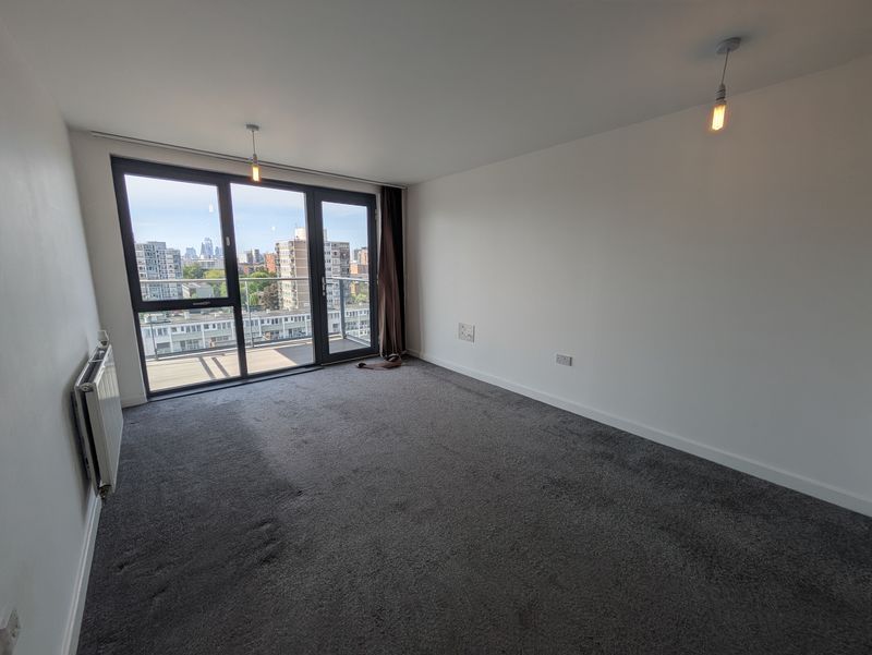 Property photo 2 of 5 Photo 3