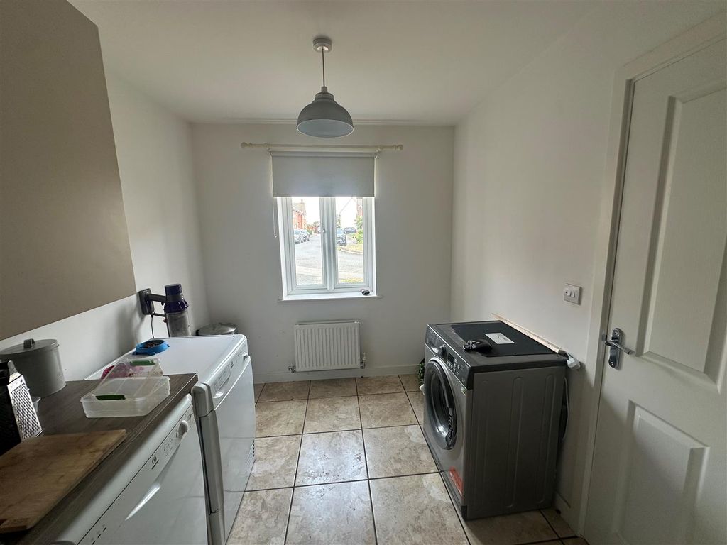 Property photo 3 of 14 9.Jpg