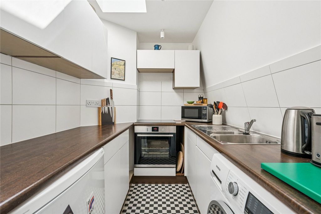 Property photo 3 of 24 Picture No. 03