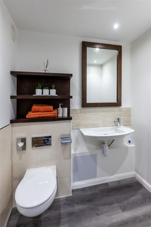 Property photo 1 of 34