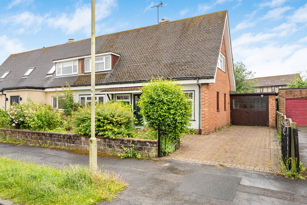 Additional image 18 of 2 bed semi-detached house for saleGloucester Close, Petersfield, Hampshire GU32