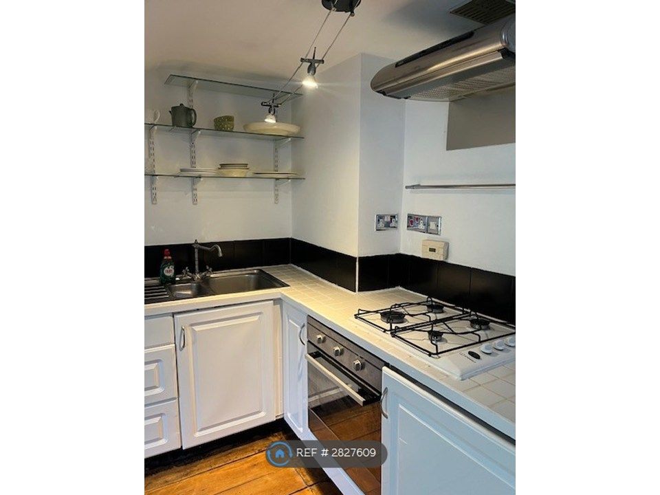 Property photo 3 of 9 Kitchen Area, Room 2