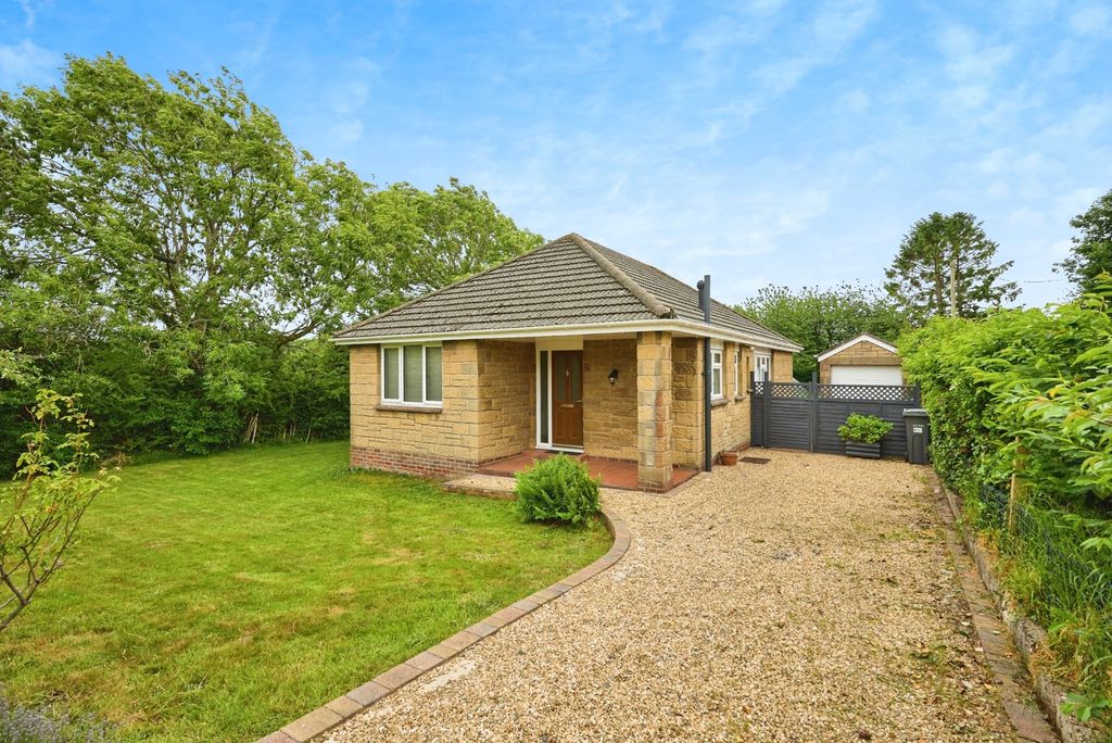 Property photo 1 of 15 Front