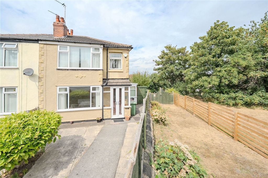 Property photo 1 of 15 Picture No. 21