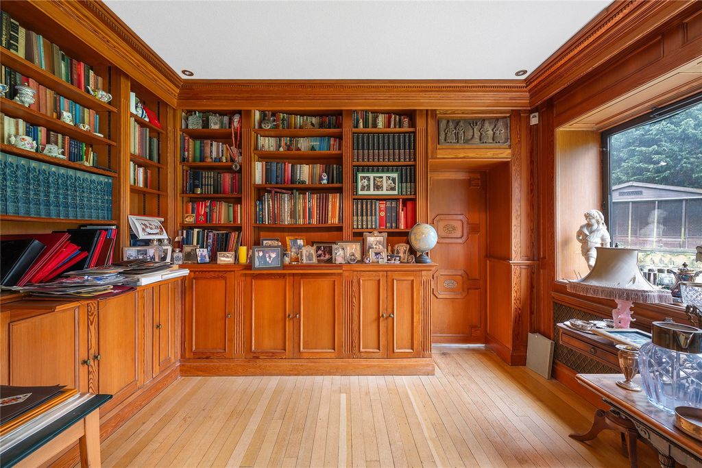 Property photo 3 of 18 Picture No. 07