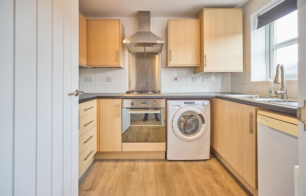 Property photo 2 of 12 Kitchen To Front