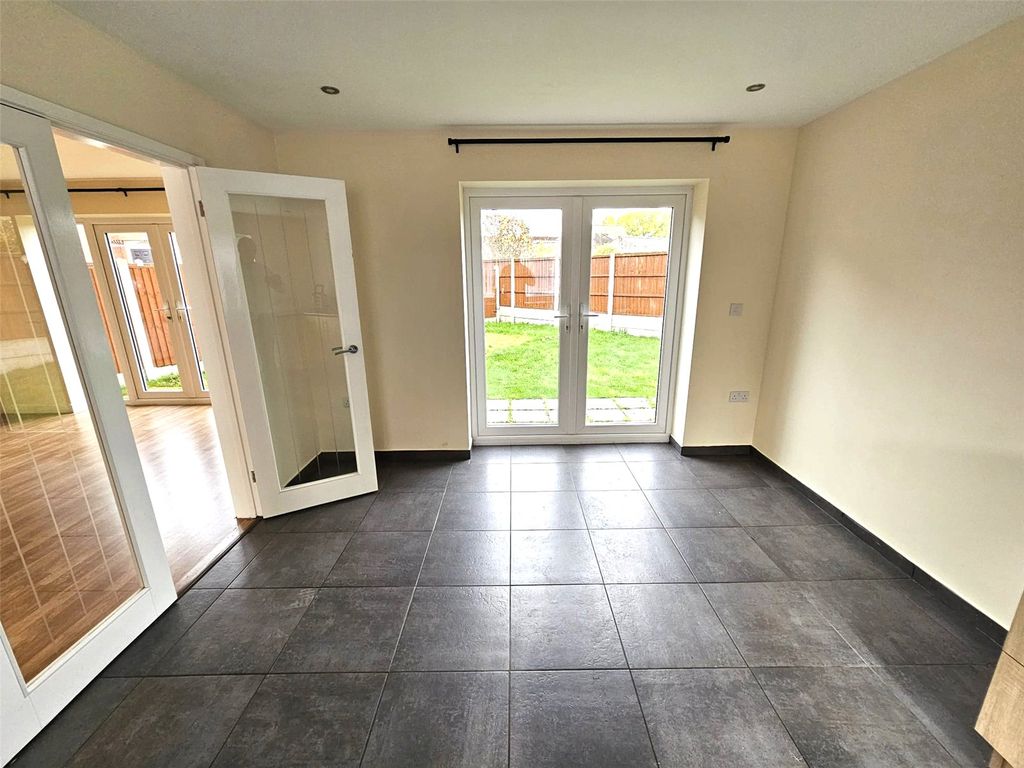 Property photo 3 of 9 Picture No. 03