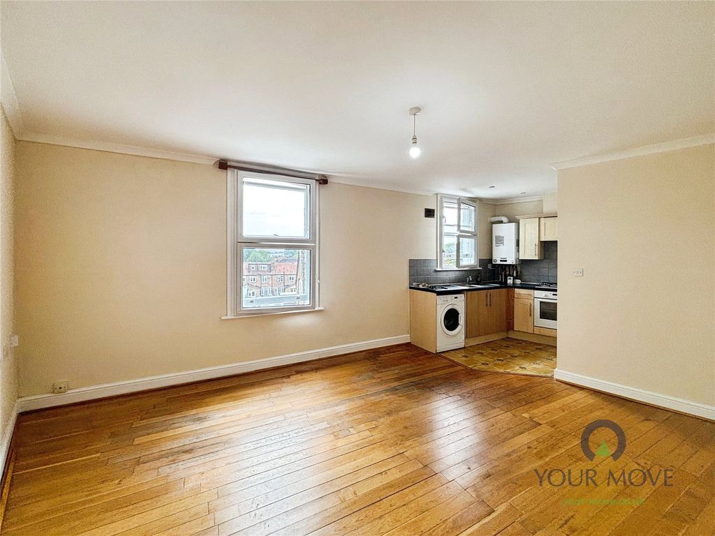 Property photo 2 of 6 Picture No. 08