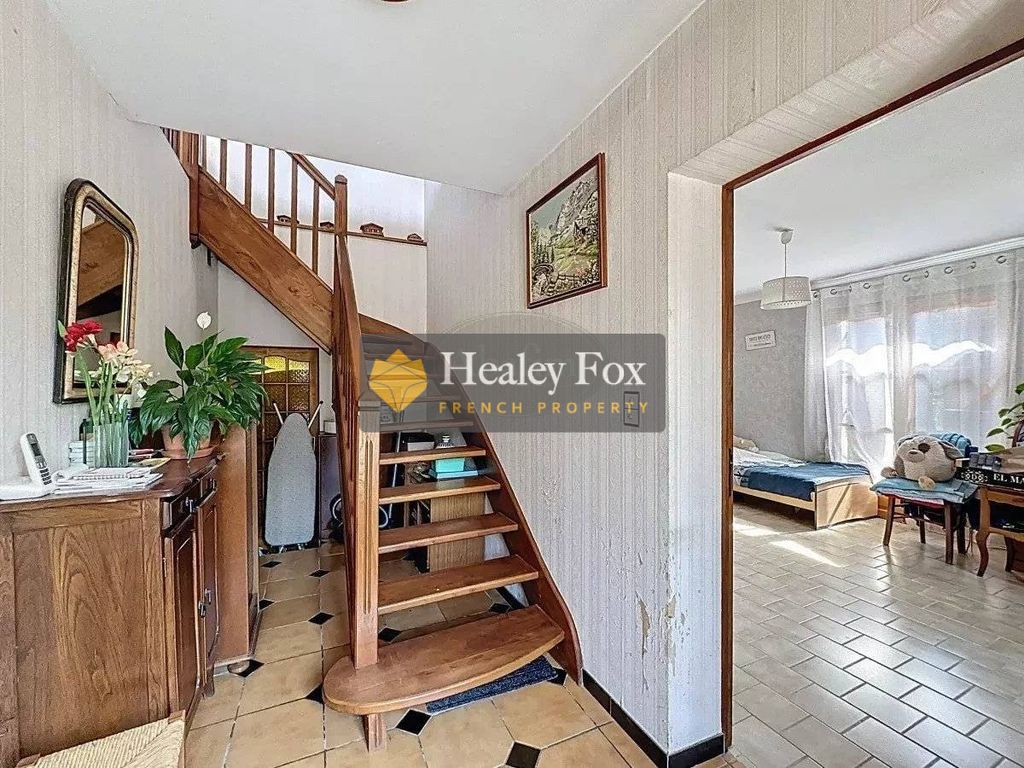 Property photo 3 of 50