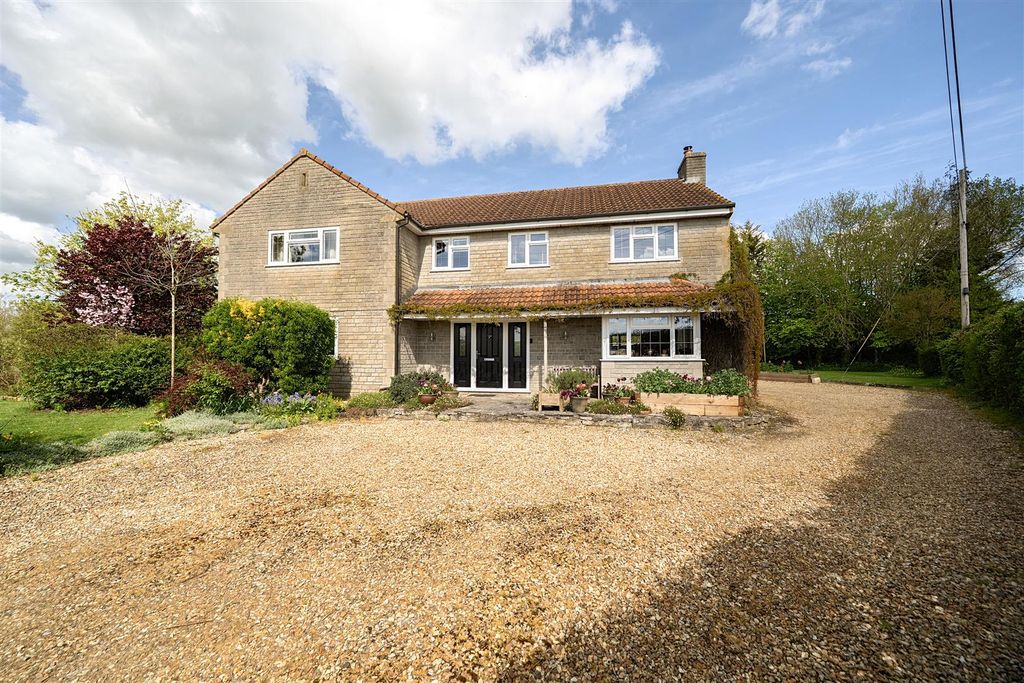 Property photo 3 of 15 5.Jpg