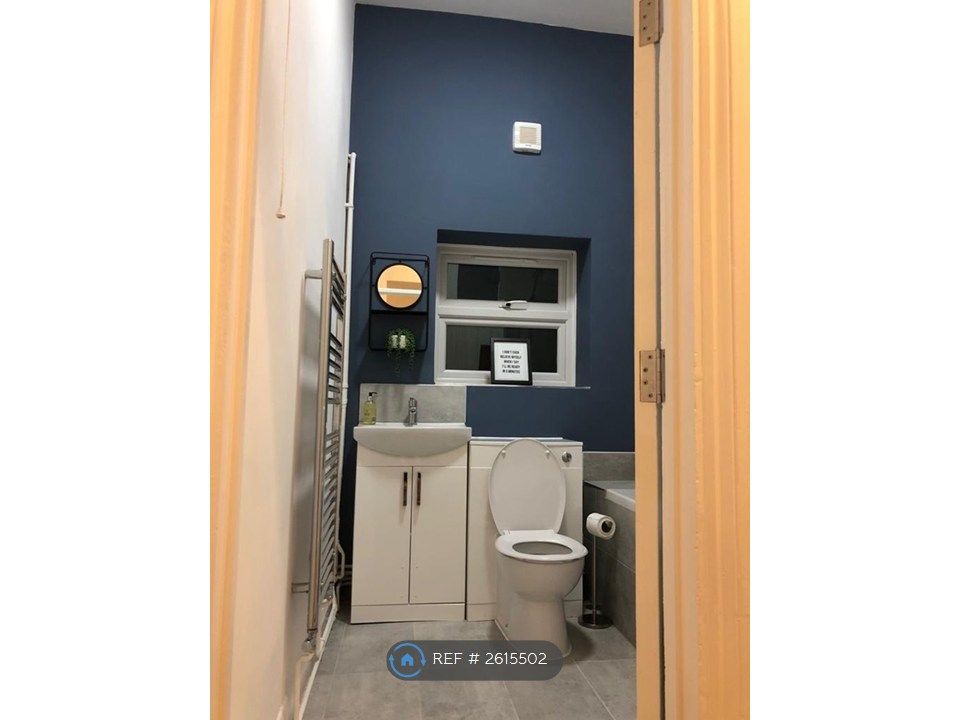 Property photo 2 of 12 Bathroom Entrance
