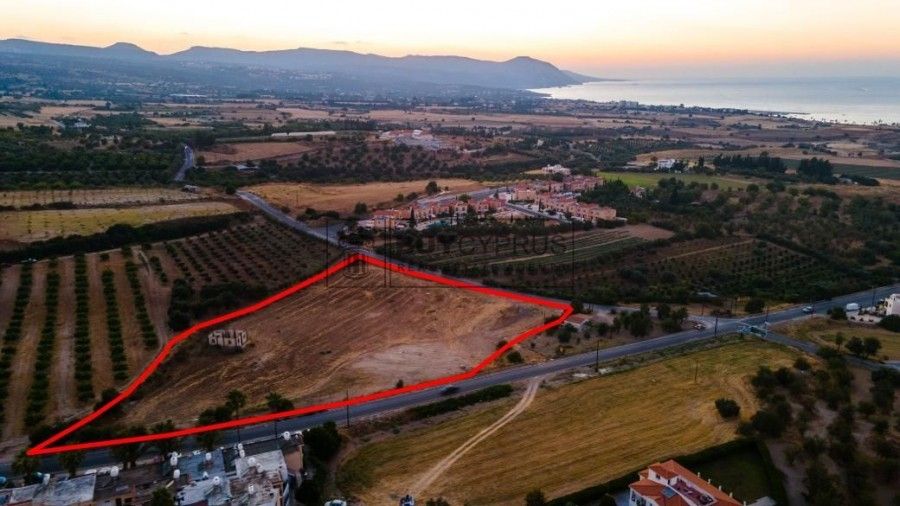 Property photo 3 of 4