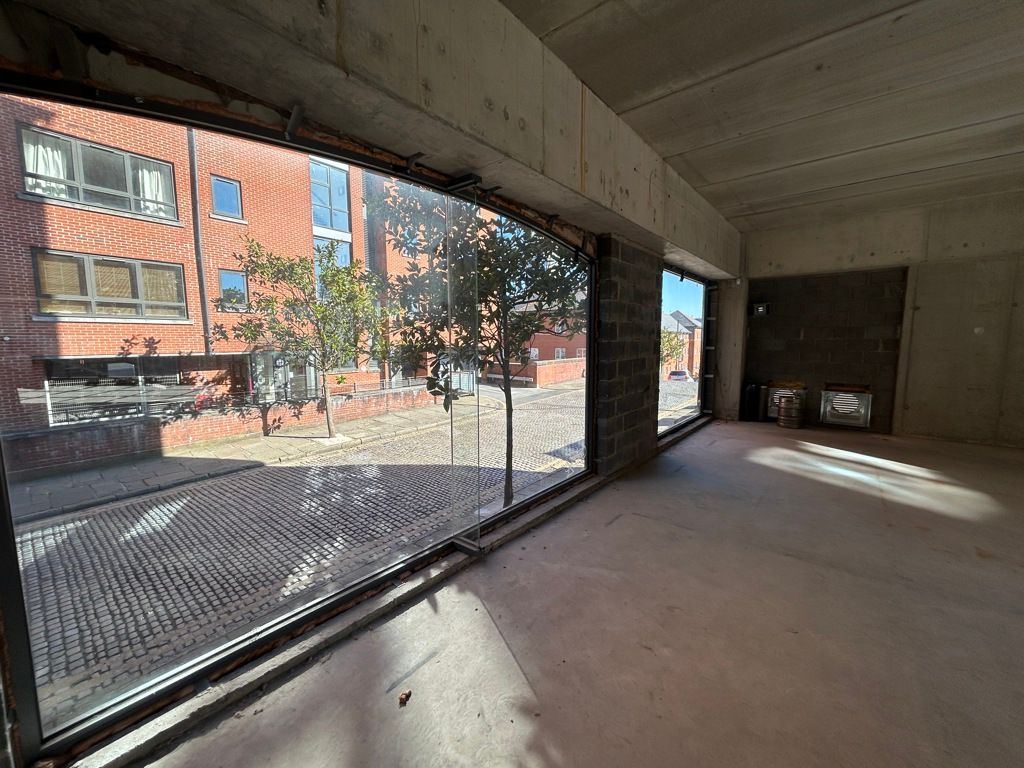 Property photo 3 of 19 Photo 15