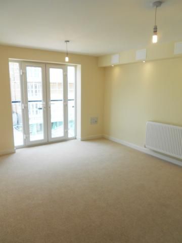 Property photo 3 of 9 Living Room