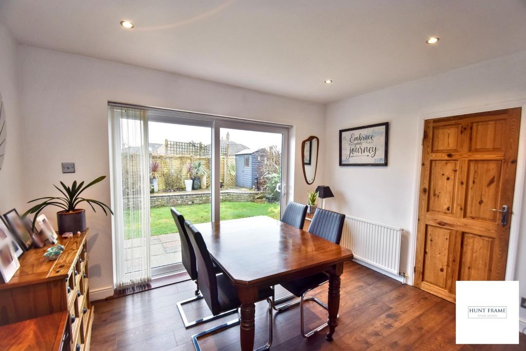 Property photo 3 of 22 Dsc_0237_Blurred.Jpg