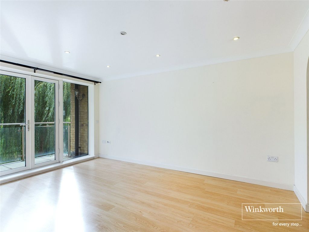 Property photo 3 of 10 Picture No. 19