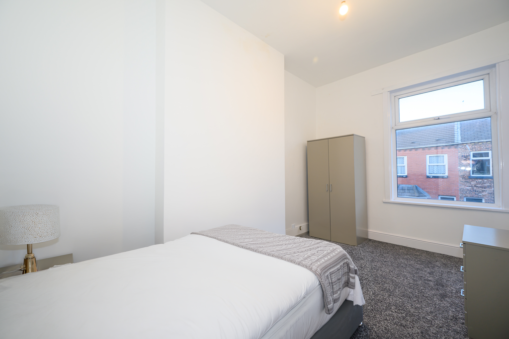 Property photo 1 of 8 S_Dsc8310