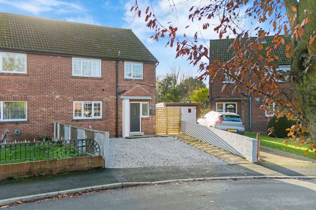 Property photo 1 of 25