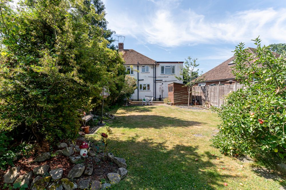 Property photo 2 of 23