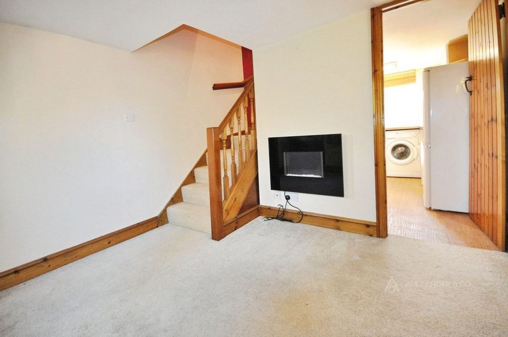 Property photo 3 of 8 Living Room