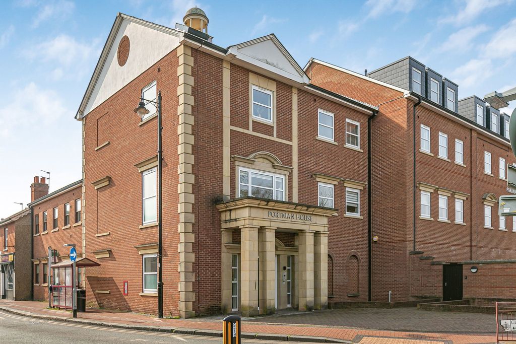 Property photo 1 of 10