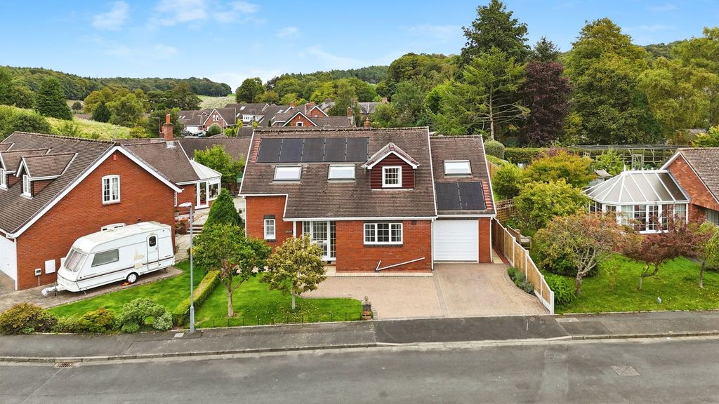 Property photo 1 of 27