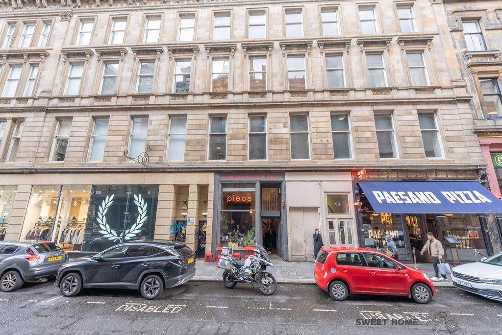 Property photo 3 of 19 Front (Exterior)