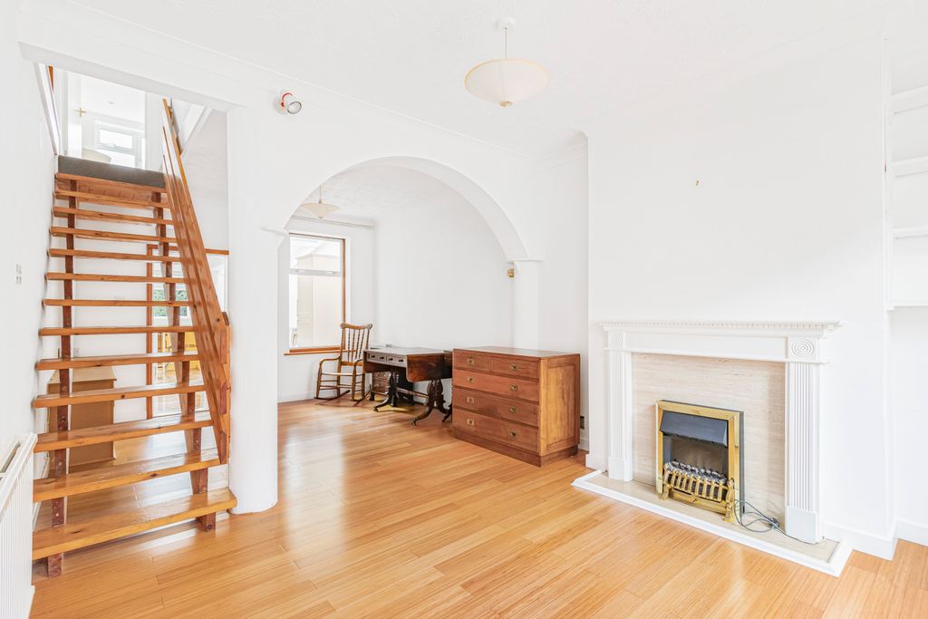 Property photo 3 of 20 1245626