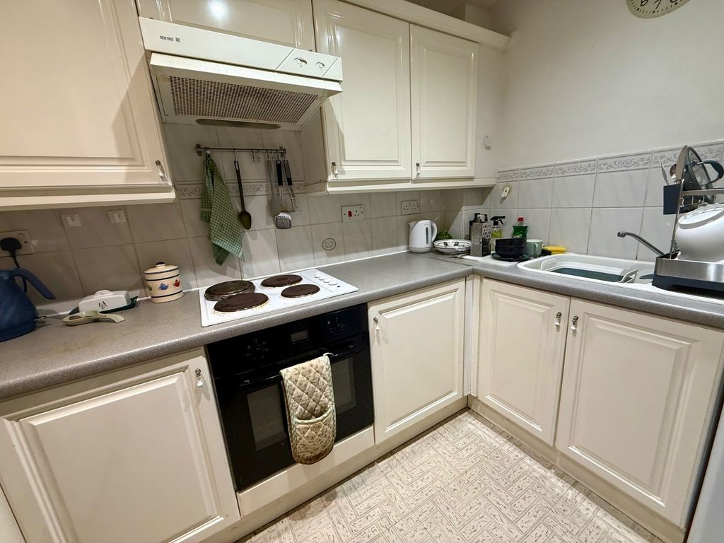 Property photo 2 of 11 Picture No. 04