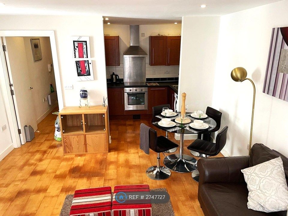 Property photo 2 of 24