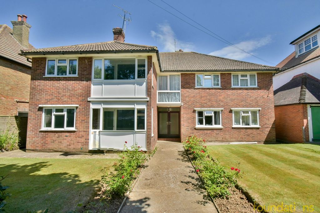 Property photo 1 of 11