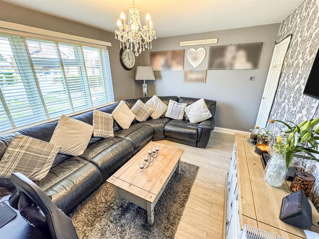 Property photo 2 of 29 Img_2949.Jpg