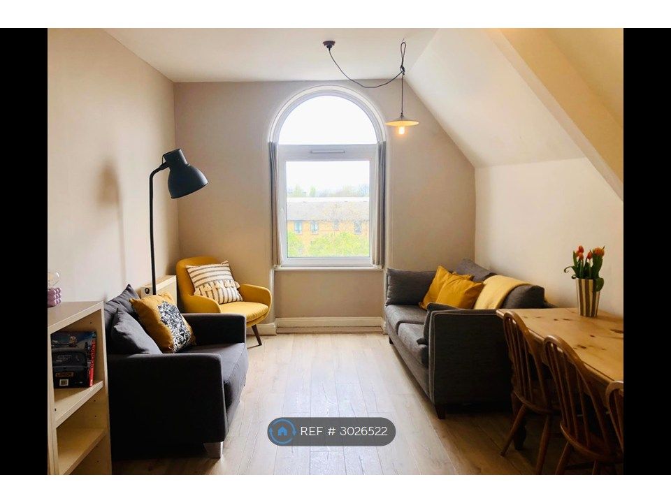Property photo 3 of 10 Open-Plan Living Room Opposite Kitchen.