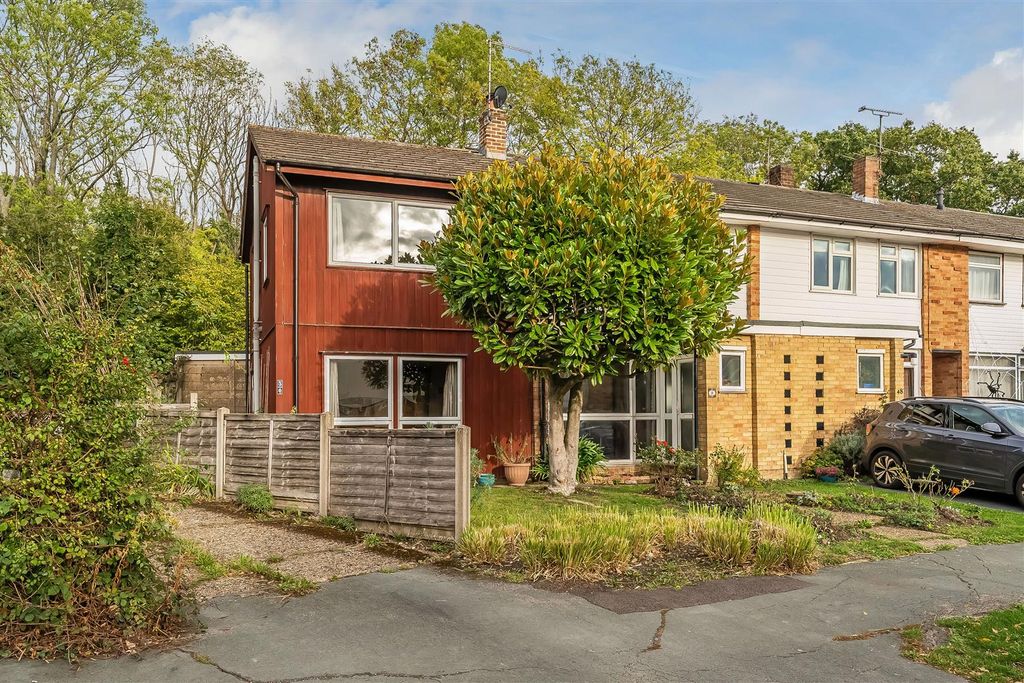Property photo 1 of 24 50-Silkham-Road-28.Jpg