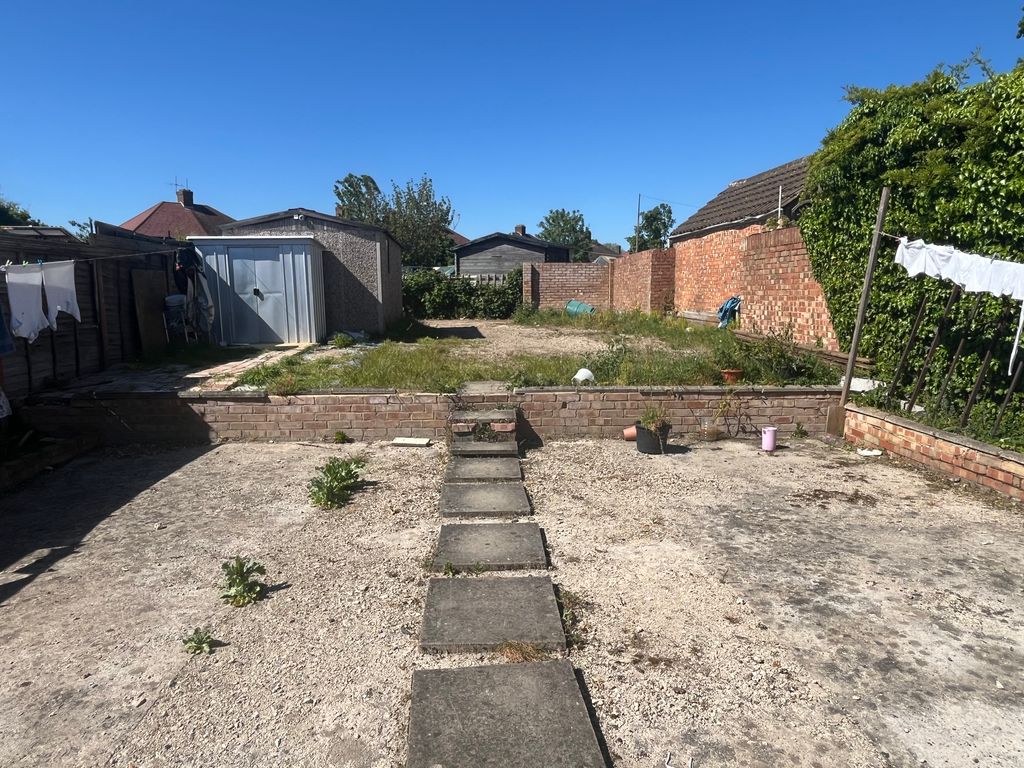 Property photo 2 of 4 HMO-04