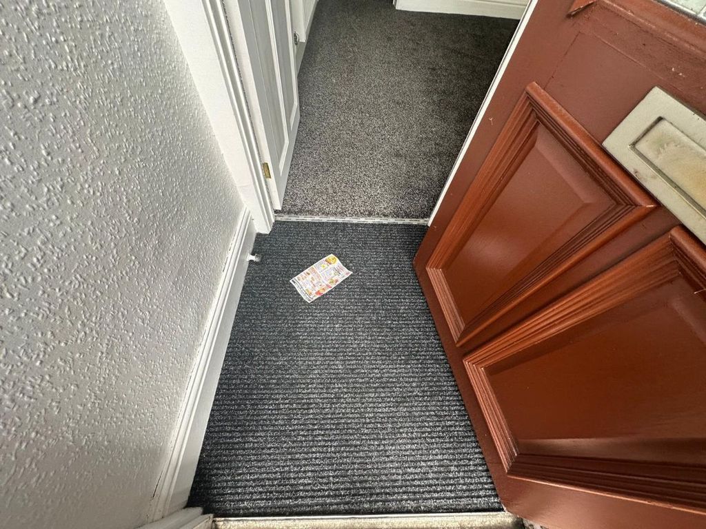 Property photo 3 of 52