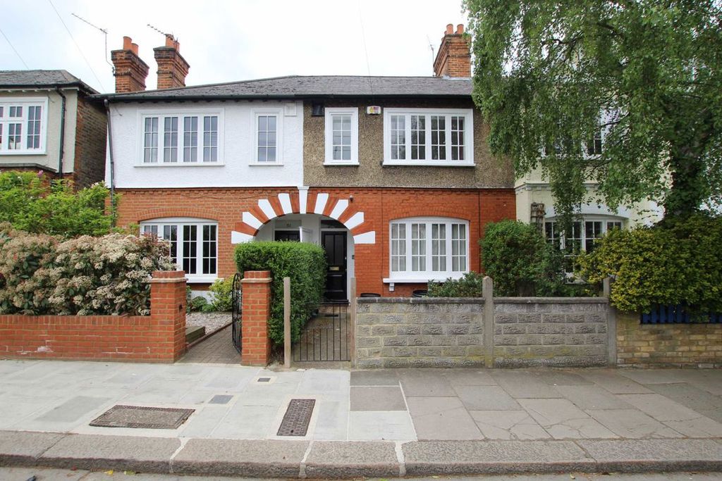 Property photo 1 of 7