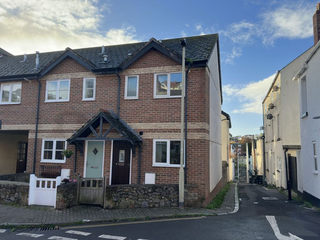 Property photo 1 of 12 Photo 2