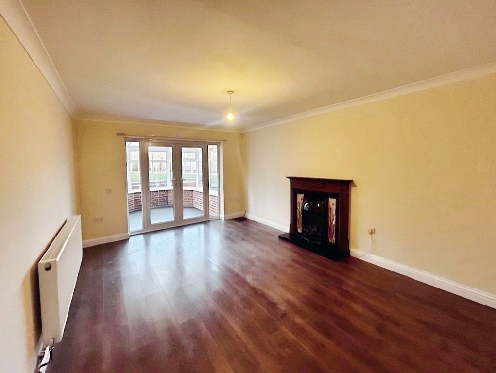 Property photo 2 of 23 Picture No. 25