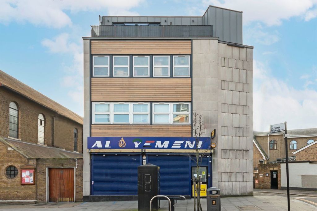 Property photo 1 of 5