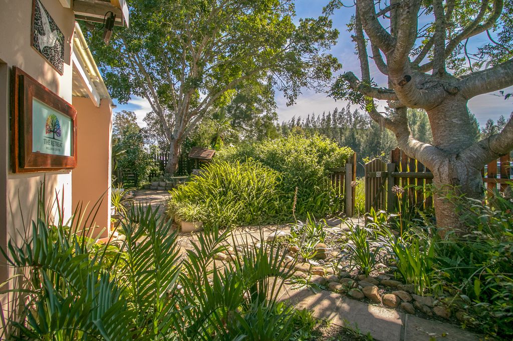 Property photo 2 of 40