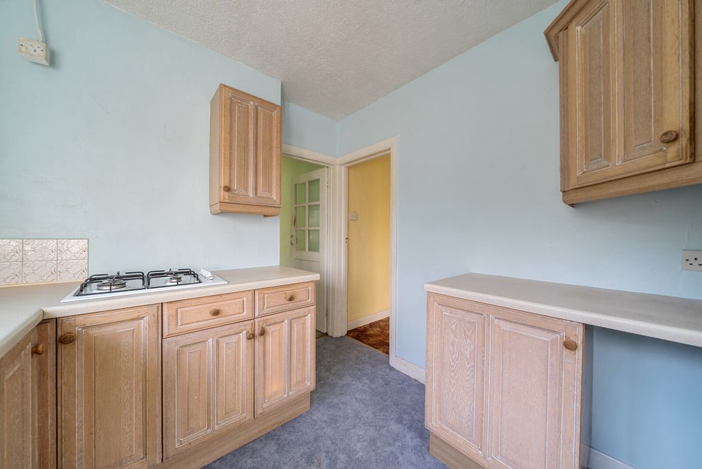 Property photo 3 of 20 1380418-4-6914773...