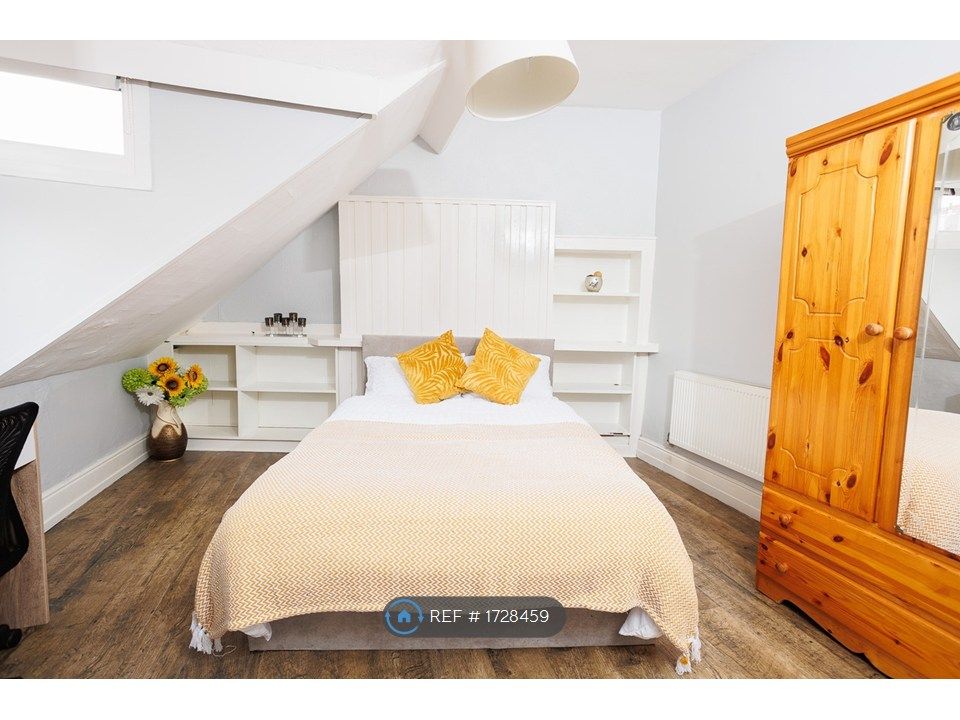 Property photo 1 of 26 ??Large Double Rooms + Garden - Bills Inc - Le2
