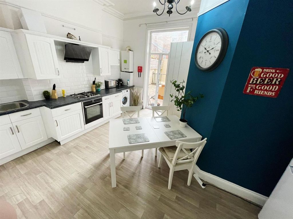 Property photo 3 of 7 40453Db2-F0F6-41ce-Be1F-E7A2Fb498917.Jpg