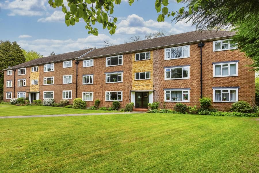 Property photo 1 of 17