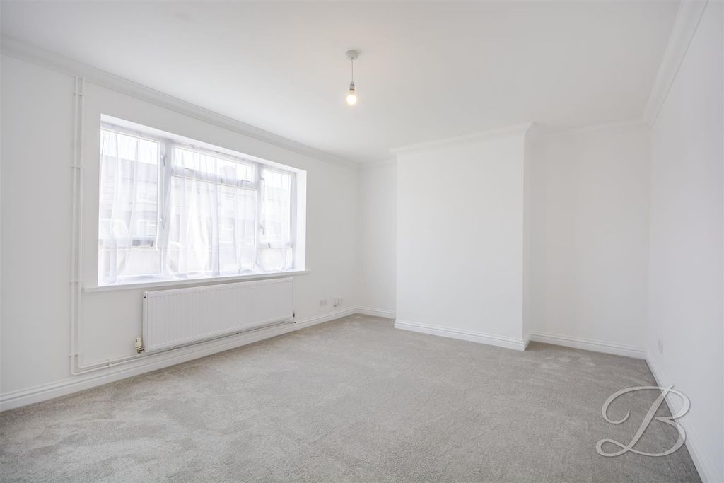 Property photo 3 of 27 Ccltd-25.Jpg
