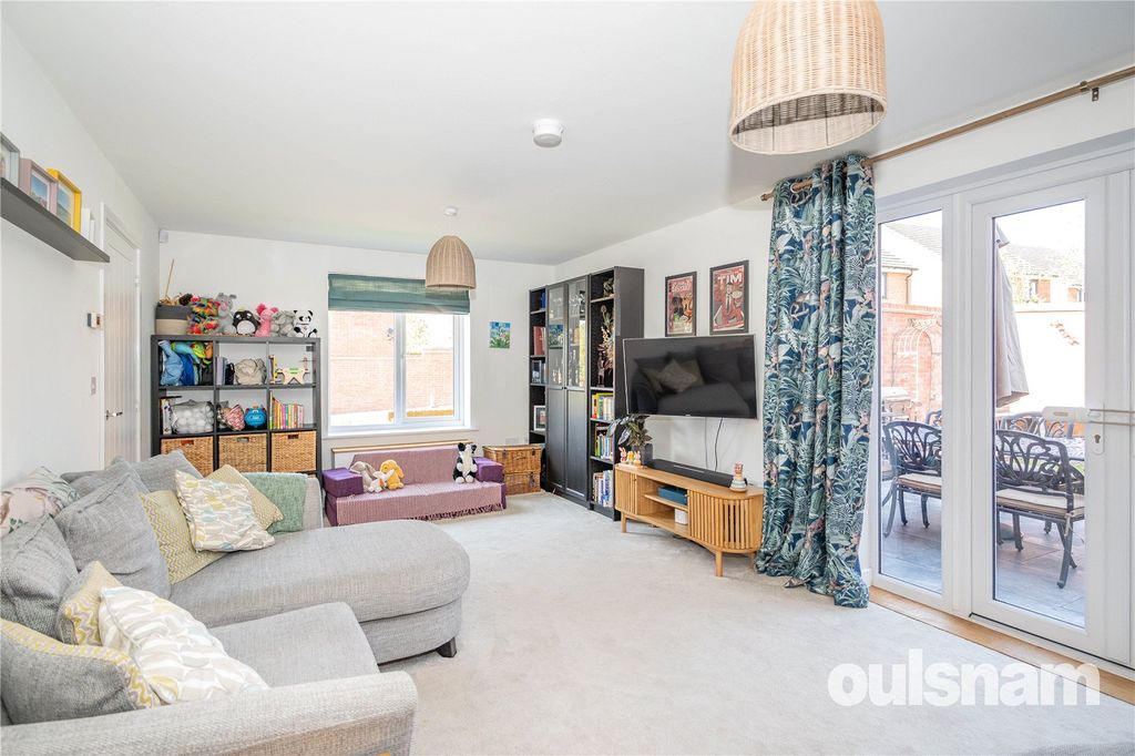 Property photo 3 of 36 Picture No. 06