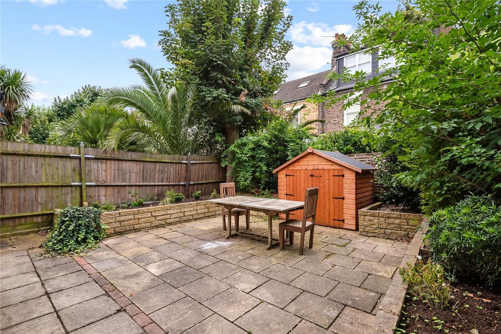 Property photo 3 of 9 Picture No. 31
